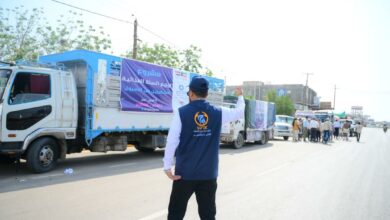 بدعم كويتي.. تدشين توزيع 400 سلة غذائية من تعز إلى المخا لإغاثة المتضررين من السيول 2