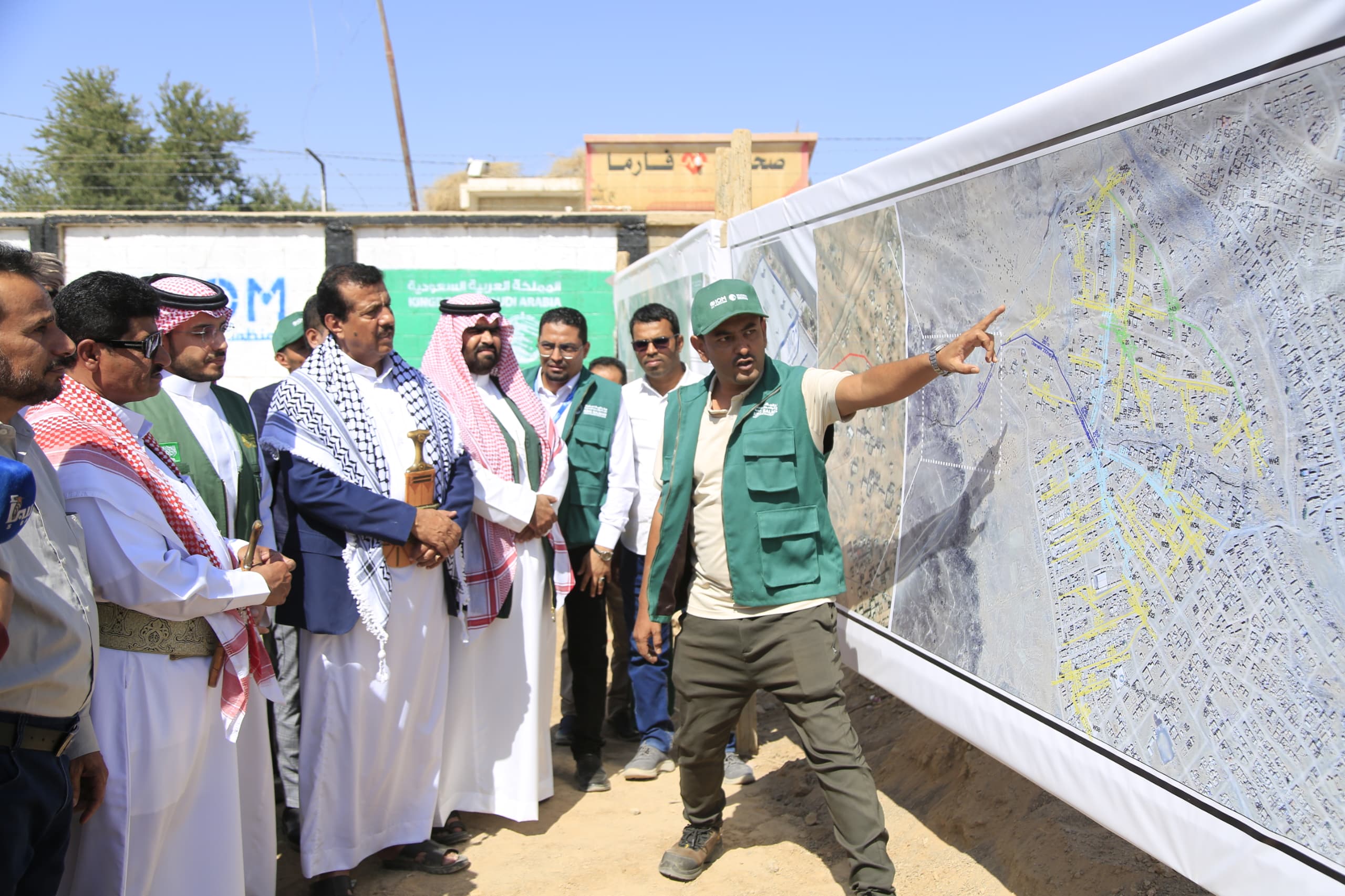 مأرب : وضع حجر أساس ثلاثة مشاريع مياه بتكلفة مليوني دولار بتمويل سعودي 1