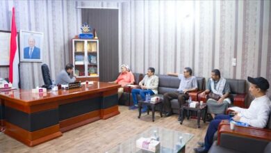 محافظ شبوة يدعو إلى تبني خطة عاجلة لتأهيل قطاع (4) النفطي ويشيد بدور نقابة عمال قطاع (5) 2