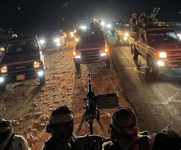 الجوف تشتعل: اشتباكات قبلية عنيفة ضد الحوثيين بعد اختطاف شيخ بارز وقطع طريق صنعاء 1