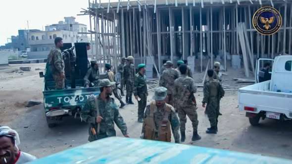 وحدة حماية الأراضي في عدن تتحرك بقوة لوقف المخالفات وإزالة العشوائيات 1