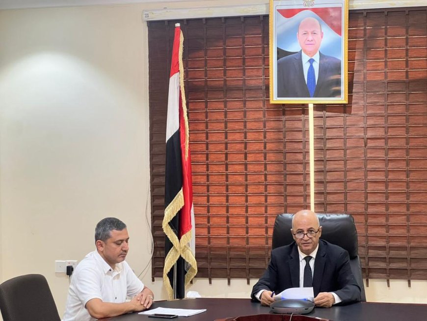 وزير المياه والبيئة يفتتح جلسة نقاشية حول المياه والطاقة والاستدامة البيئية بعدن 1