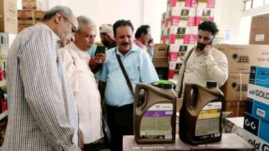 لحج: إغلاق معمل لتزييف زيوت السيارات ومصادرة كميات ضخمة من المنتجات المغشوشة 2