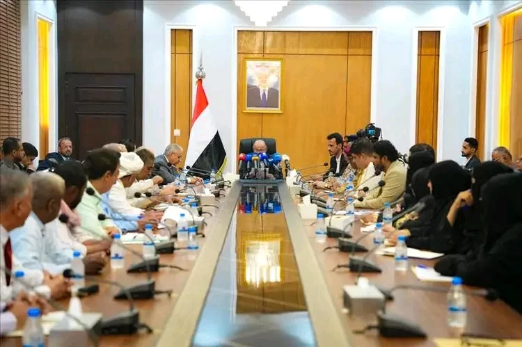 تنفيذي حضرموت يعقد اجتماعه الدوري ويعلن عدداً من الإجراءات الإسعافية لملف الكهرباء 1