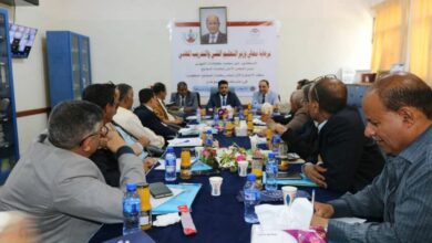 وزير التعليم الفني يتفقد سير العملية التعليمية في كلية المجتمع بعدن 5