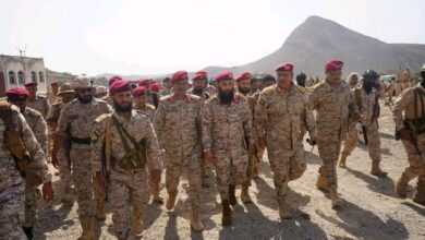 لجنة وزارة الدفاع تشرف على عملية الاستلام والتسليم بمحور أبين 5