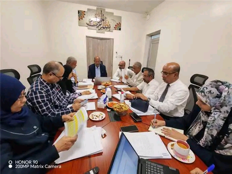 المجلس الطبي الأعلى يناقش جملة من القضايا المهنية والأكاديمية 1