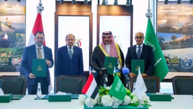 رئيس الوزراء وزير الخارجية يشهد توقيع اتفاقية الدعم السعودي بقيمة 150 مليون دولار لتشغيل محطات الكهرباء في اليمن 4