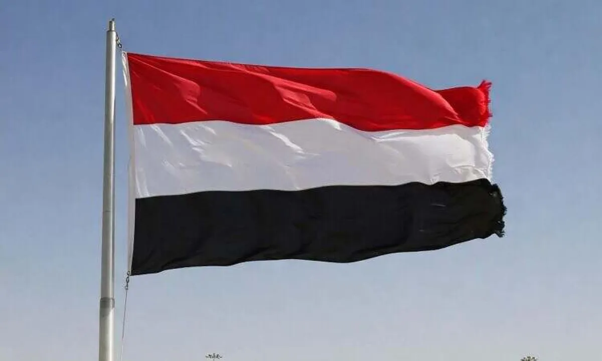 بعد البيان الدولي.. اليمن يكشف مخاطر إيران ويدعو لإجراءات حاسمة ضد الحوثيين 1
