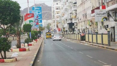 عدن تحت لهيب الشمس.. تراجع غير مسبوق في الحركة بسبب موجة حر شديدة 8