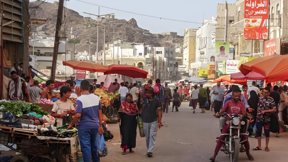في ظروف غامضة.. اختفاء 3 شبان بعدن خلال أيام والأسر تناشد لكشف مصيرهم 1
