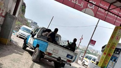 بعد الاعتداء على الموظفين.. انتشار أمني لتأمين محطة الغاز في تعز 3