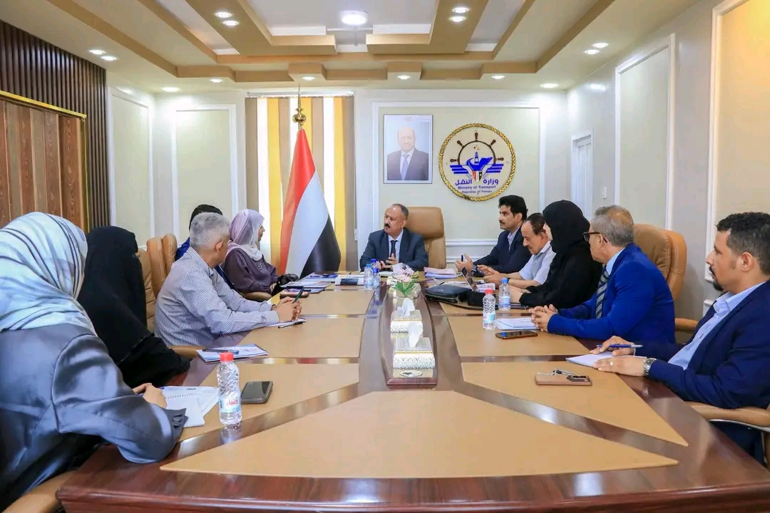 وزير النقل يناقش مع رئيس الجهاز المركزي للاحصاء تعزيز التكامل الاحصائي ودعم اعداد الحسابات القومية 1