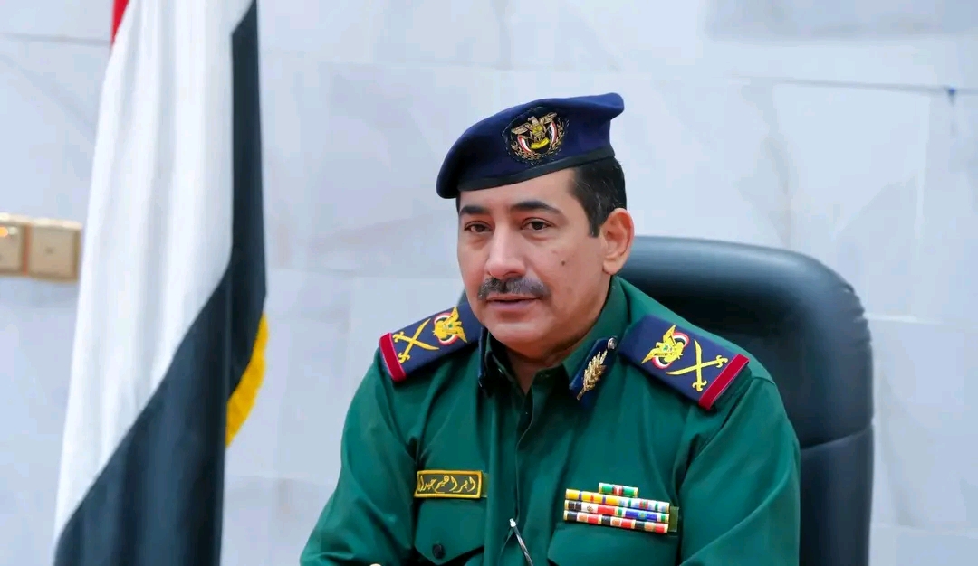 وزير الداخلية يوجه برفع الجاهزية الأمنية إلى الدرجة القصوى وتعزيز الإجراءات الوقائية
