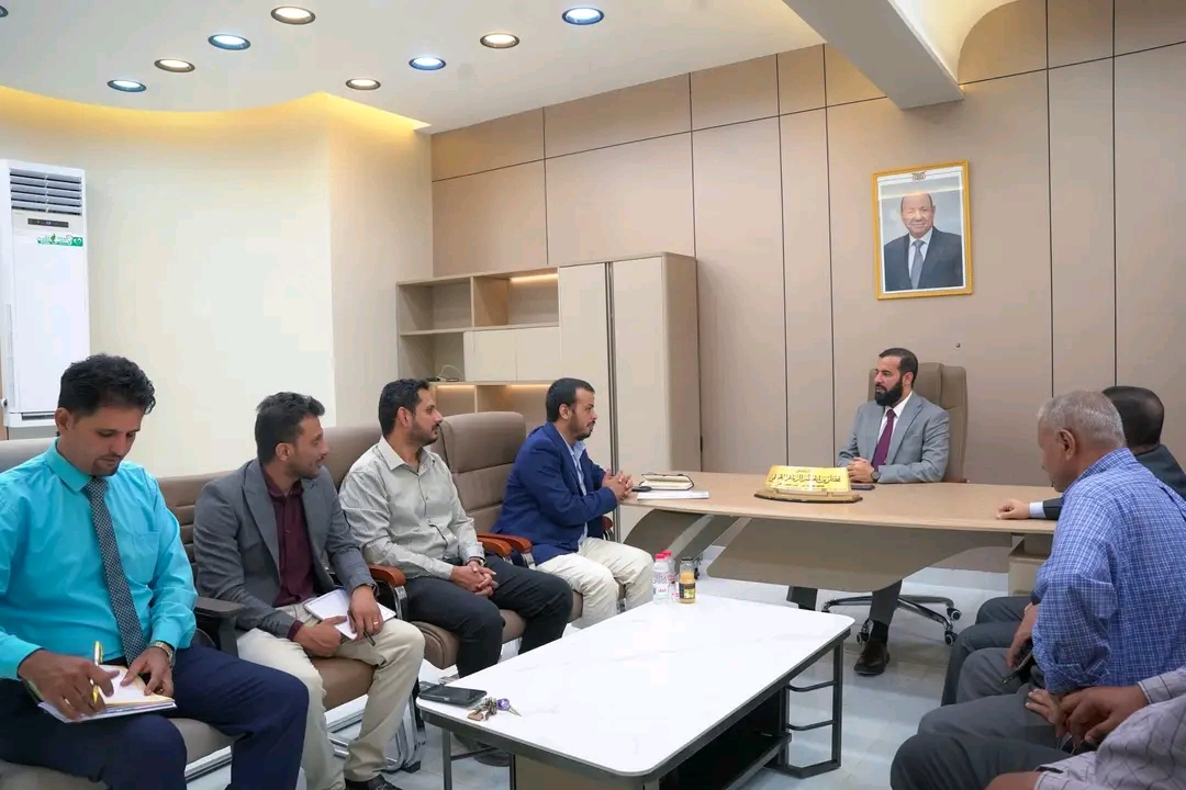 محافظ أبين يناقش مع وحدة المناخ بوزارة المياه والبيئة التغيرات المناخية في وادي بنا 1