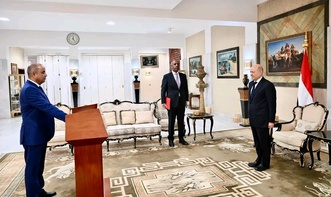 بن بريك يؤدي اليمين الدستورية سفيراً لليمن لدى السعودية ويتعهد بتعزيز العلاقات وخدمة الجالية 1