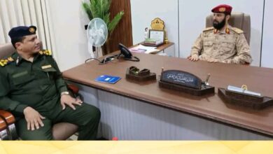 محافظ أبين خلال لقائه مدير عام أمن المحافظة يؤكد: لاتهاون في تطبيق النظام والقانون وفرض هيبة الدولة 2