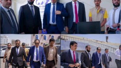 وزير الشباب والرياضة يناقش مع محافظ أبين أبرز قضايا الشباب ويؤكد دعم الوزارة لتطوير القطاع 2