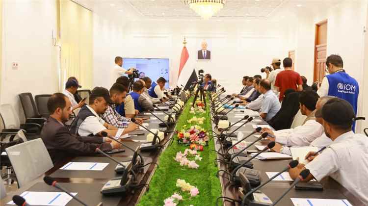 مأرب تطلق مشروع ياباني لتعزيز أوضاع النازحين وتحسين الخدمات الأساسية 1