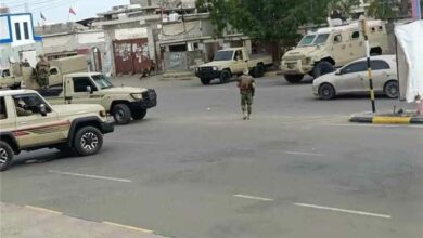 توتر أمني داخل اجتماع رسمي في أبين.. خلاف بين قيادات يتحول إلى إطلاق نار وسط غموض حول التفاصيل 2