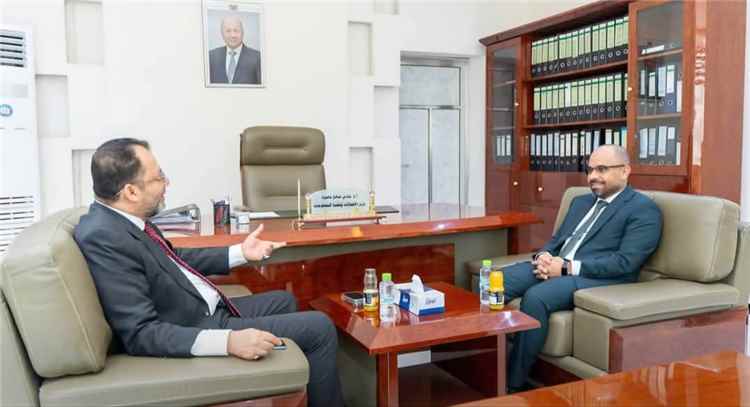 خطوة جديدة نحو الرقمنة.. وزارتا الكهرباء والاتصالات تعززان التعاون التقني المشترك 1