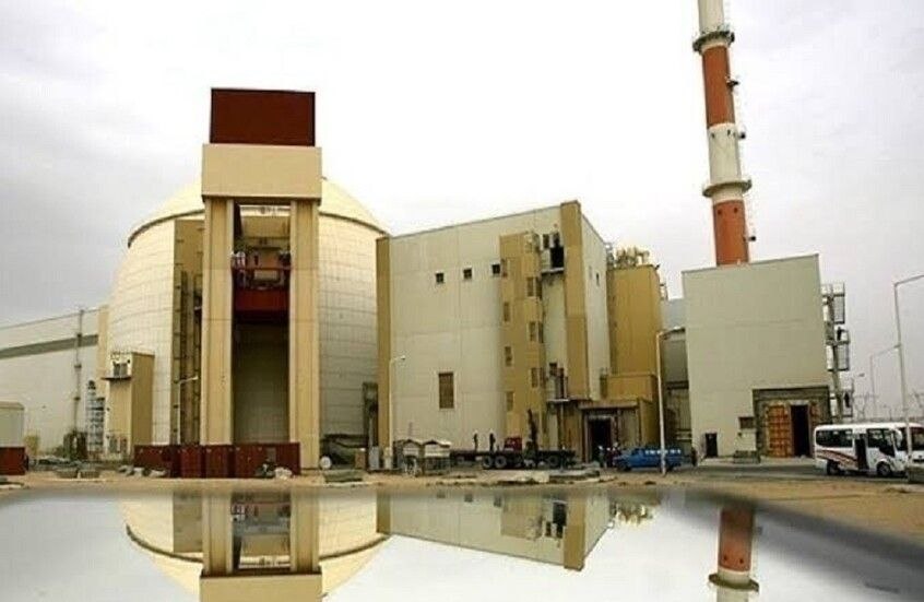 طبول الحرب تقرع.. إيران تصف قصف منشأة 'دارخوين' النووية بالجريمة وتعلن حالة الاستنفار 1