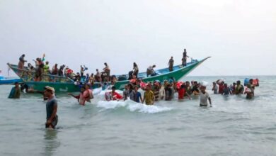 بعد 3 أشهر من الاختفاء.. لحظات مؤثرة لعودة 15 صياد يمني إلى الخوخة عقب الإفراج عنهم من إريتريا 4