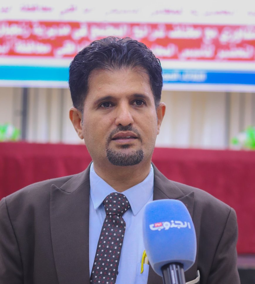 د. ياسر باعزب.. تجربة إعلامية ترسم ملامح الحضور المؤسسي لإعلام أبين 1