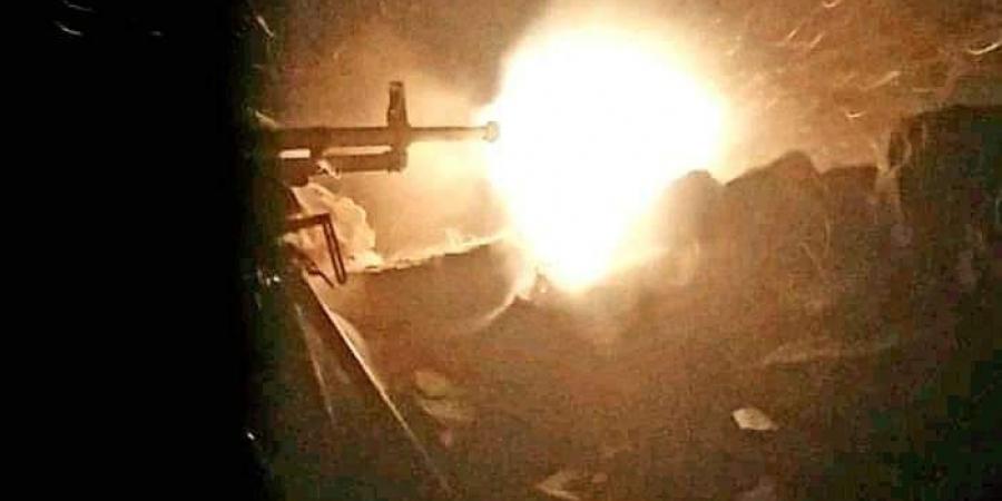 مواجهات عنيفة في جبهة حجر بالضالع.. اشتباكات بمختلف الأسلحة بين القوات الحكومية والحوثيين 1