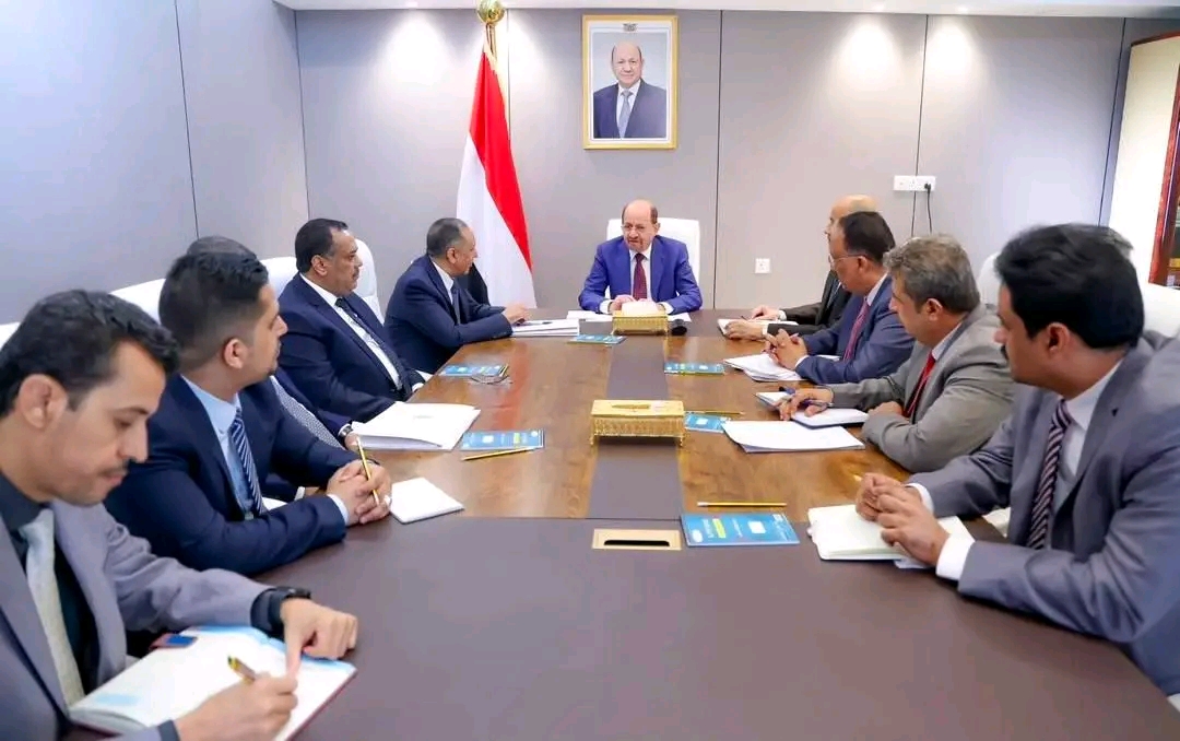 رئيس الوزراء يترأس اجتماعاً مشتركاً لقيادتي الصناعة والتجارة والمالية لتعزيز التكامل المؤسسي وتسهيل الأنشطة التجارية 1