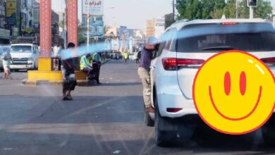مشاهد مؤلمة في عدن.. أطفال يتسولون بين السيارات ويعرضون حياتهم للخطر 5
