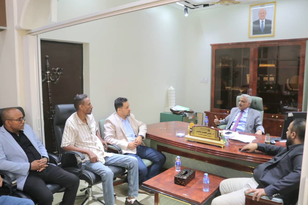 رئيس صندوق صيانة الطرق يناقش مع مدير عام المنصورة سبل تعزيز التعاون في مشاريع الطرق بالمديرية 1