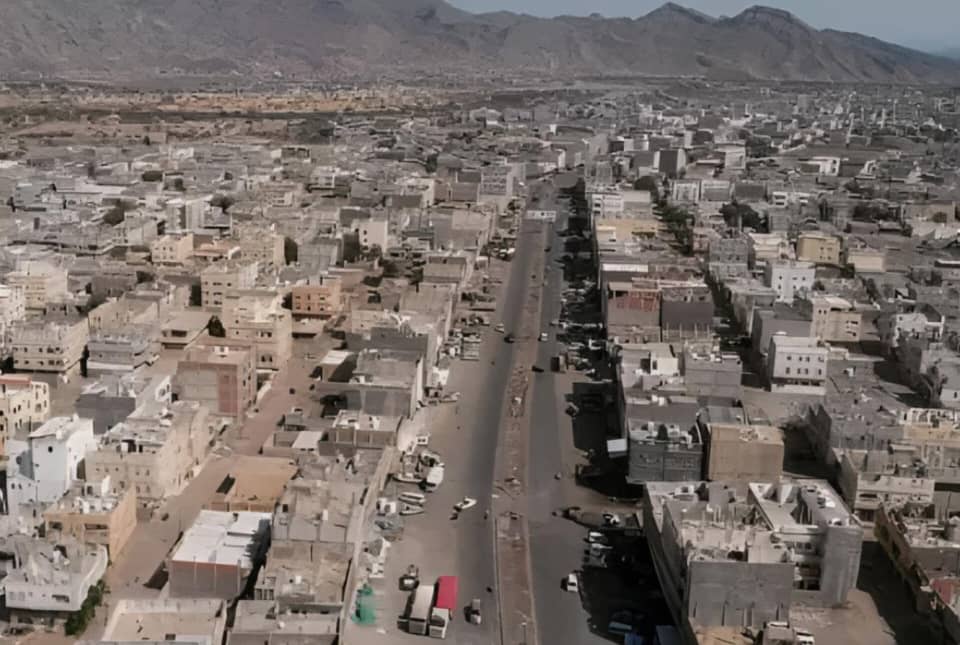 أولياء أمور طلاب لحج يطلقون صرخة احتجاج بسبب ارتفاع رسوم المدارس الأهلية 1