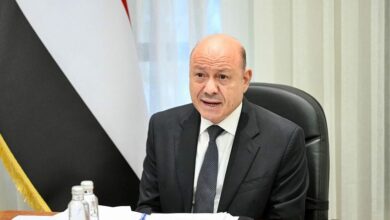 رئيس مجلس القيادة يطلق إجراءات شاملة لمكافحة التهريب وتقويض اقتصاد الحرب 2