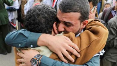 مركز حقوقي يطالب بتحرك دولي للضغط على الحوثيين لتنفيذ اتفاق الأسرى.. وتحذيرات من تسييس الملف الإنساني 2