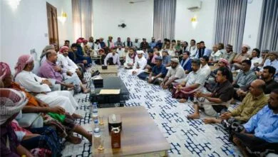 الخنبشي يلتقي وفداً من رئاسة حلف قبائل حضرموت ويؤكد أهمية توحيد الصف والرؤى لخدمة أبناء المحافظة 2
