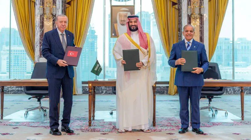 اليمن ترحب باتفاقية مكة للدفاع المشترك وتؤكد أهميتها في تعزيز الأمن والاستقرار الإقليمي 1