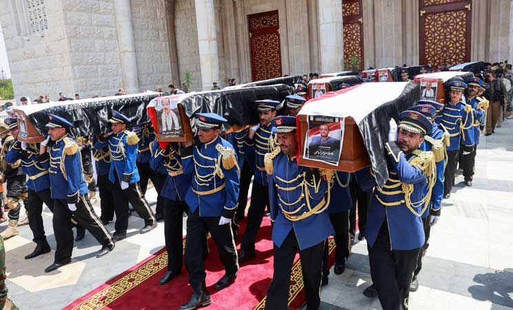 خسائر ثقيلة للحوثيين.. تشييع 30 قتيلًا بينهم 10 قيادات عسكرية بعد معارك تعز والساحل الغربي 1