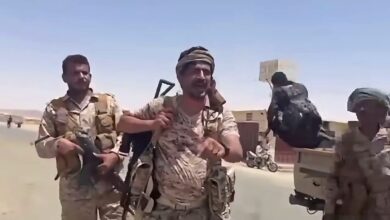 عاجل.. قائد اللواء الثالث طوارئ يظهر من قلب سوق اليتمة في الجوف 2