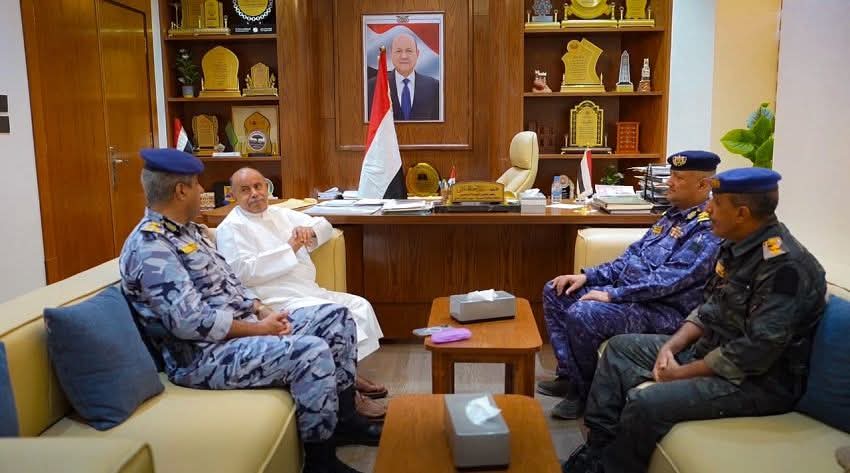الخنبشي يناقش جهود جهاز أمن الدولة واستئناف مهام اللواء 101 شرطة جوية ومهام شرطة الدوريات وأمن الطرق 1
