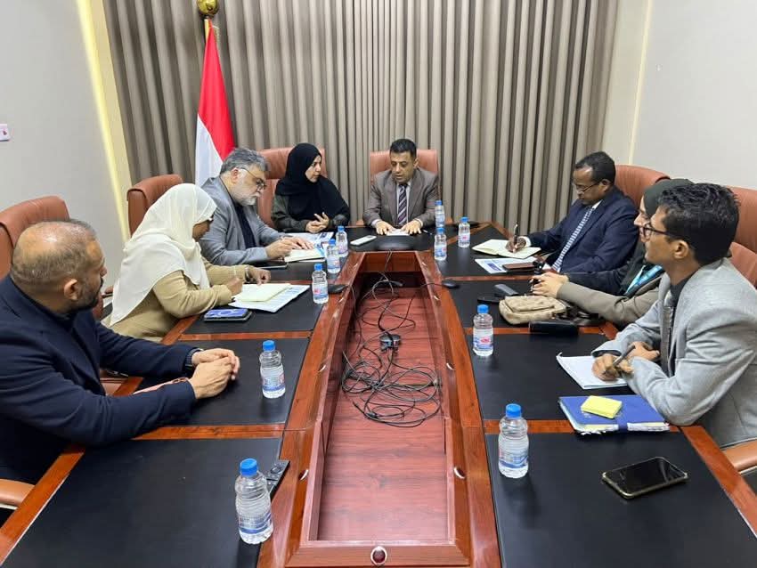 وزير الدولة يبحث مع منظمة الصحة العالمية سرعة الاستجابة الصحية للنازحين 1