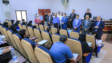 بحضور الوزير العبادي.. انطلاق امتحانات السنة التحضيرية بكلية الطب والعلوم الصحية بجامعة عدن 2