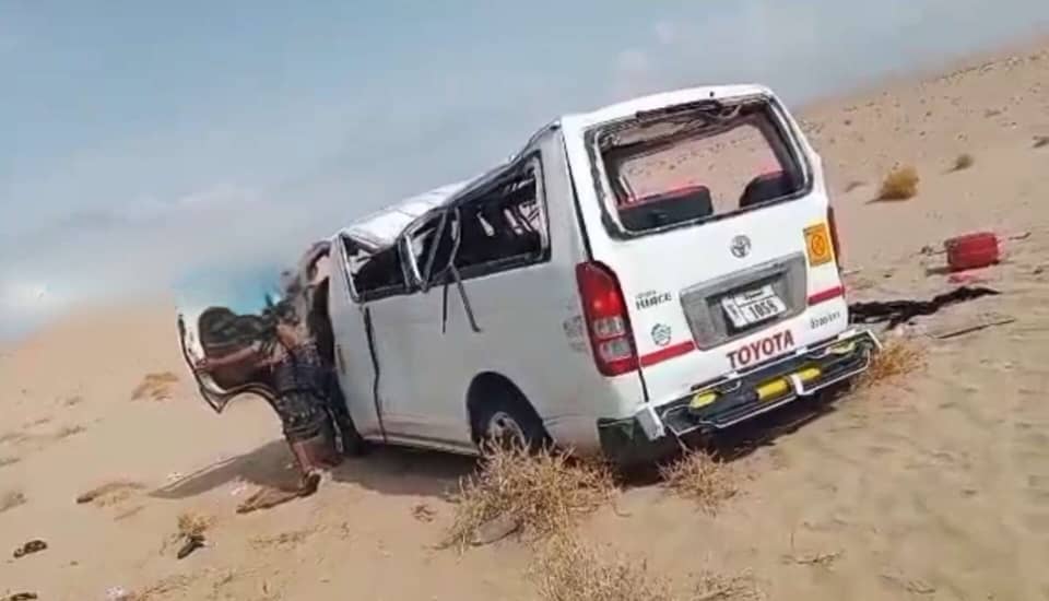 وفاة خمسة نازحين بحادث مروري أثناء توجههم من المخا إلى عدن 1