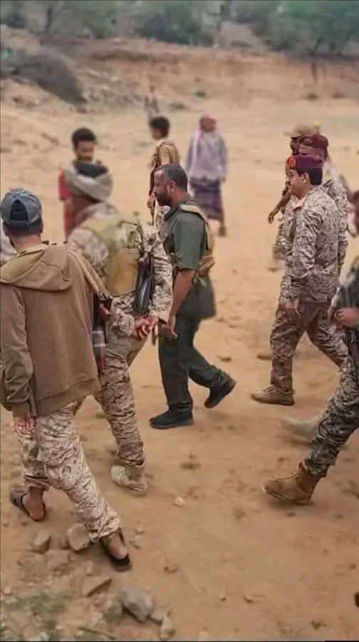 أول ظهور لوزير الدفاع طاهر العقيلي من جبهة الضالع وسط تطورات ميدانية 1