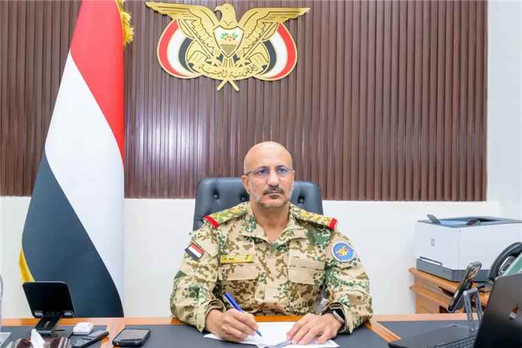 تحرك عسكري جديد في الساحل الغربي.. طارق صالح يوجّه بإعادة تجميع القوات 1