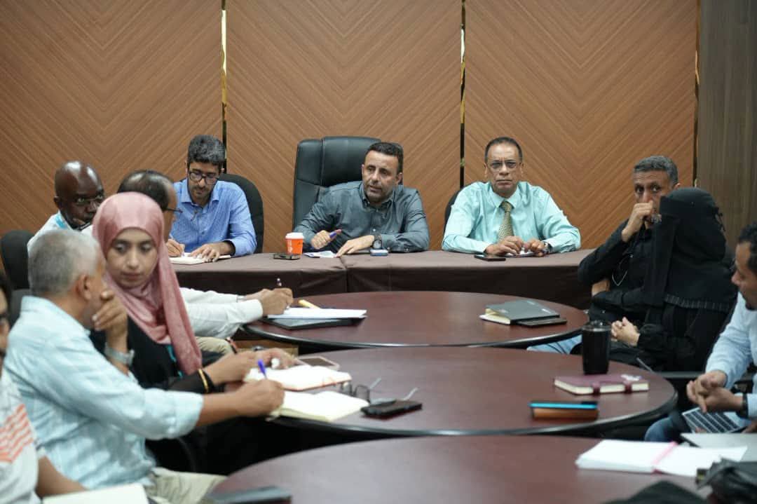 شركاء القطاع الصحي يبحثون الوضع الوبائي وتعزيز الاستجابة للإسهالات المائية وأوضاع النازحين 1