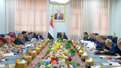 رئيس الوزراء يترأس اجتماعاً للجنة العليا لمكافحة التهريب لمناقشة مستوى تنفيذ المصفوفة الحكومية وتشديد الرقابة على المنافذ 5