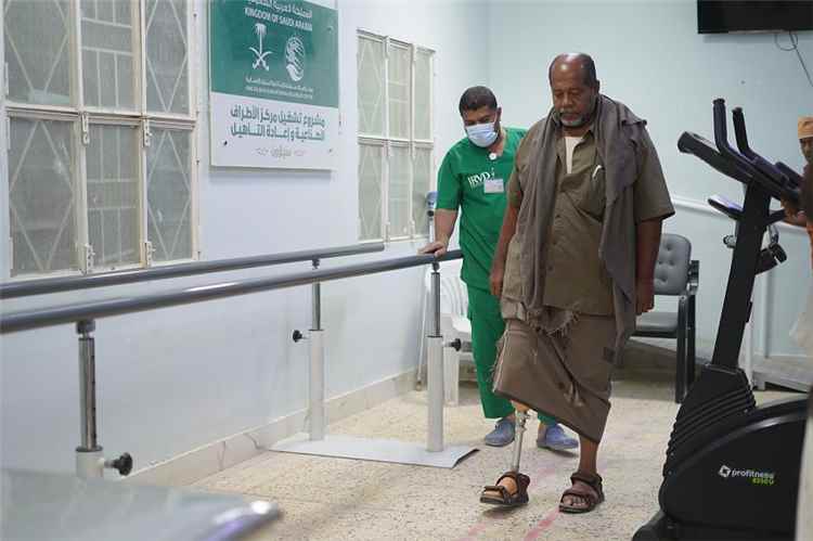 مركز الأطراف الصناعية بسيئون يقدم 2177 خدمة مجانية لـ663 مستفيداً خلال شهر 1