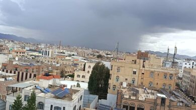 أمطار تهطل على صنعاء وتغير أجواء المدينة 2