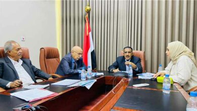 اللجنة العليا للمناقصات والمزايدات تناقش تقرير اختيار الجهاز الفني والأمين العام 3